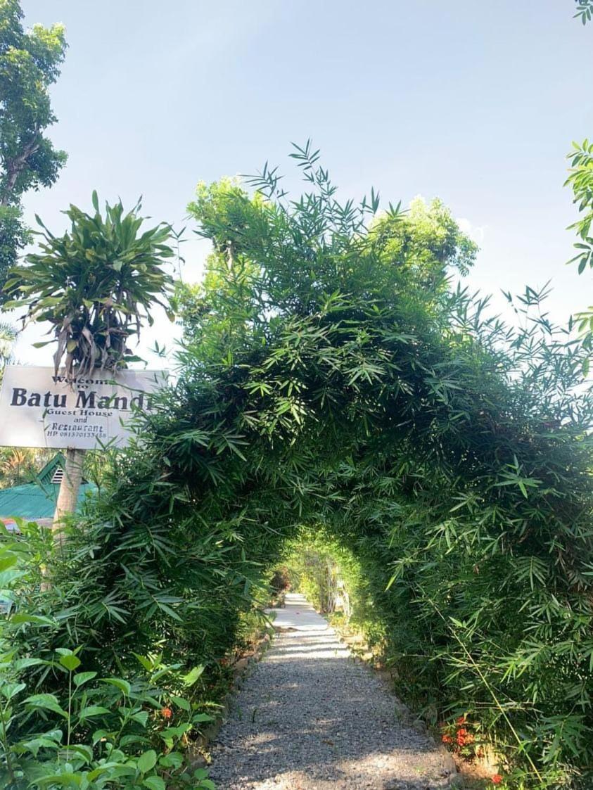 Wisma Batu Mandi Букит-Лаванг Экстерьер фото