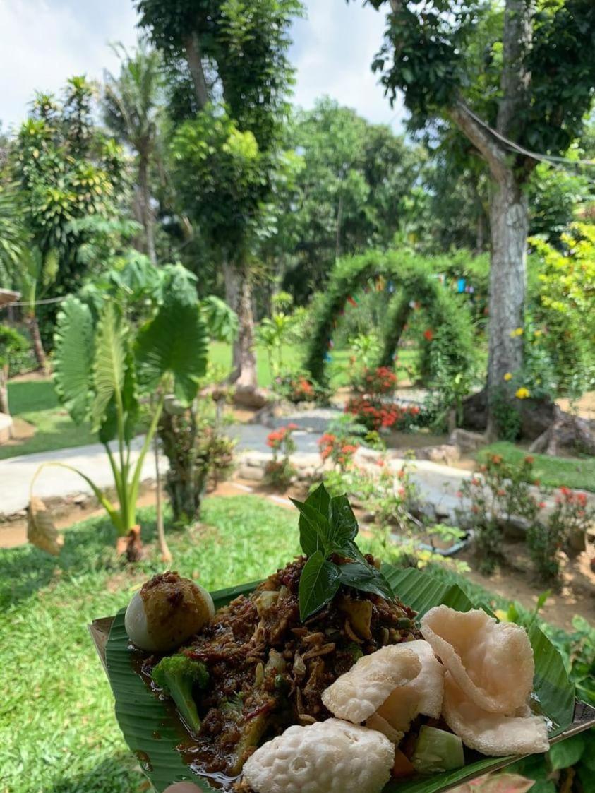 Wisma Batu Mandi Букит-Лаванг Экстерьер фото